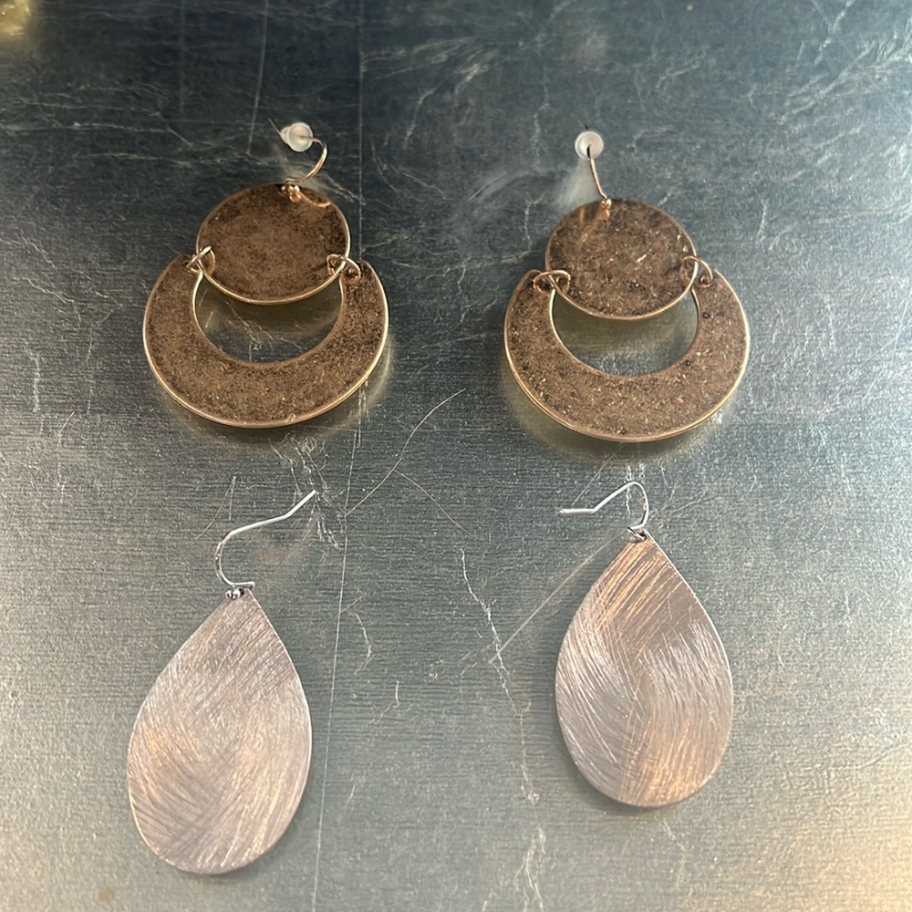 NWOT Bloomingdale’s gold earrings and silver earrings